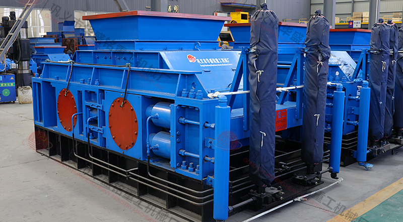 礦山制砂機型號推薦，大型對輥制砂機報價是多少？