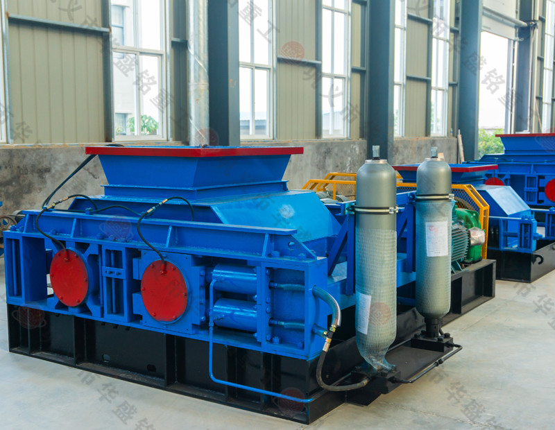 石場專用制砂機(jī)_機(jī)制砂對(duì)輥制砂機(jī)_花崗巖制砂設(shè)備