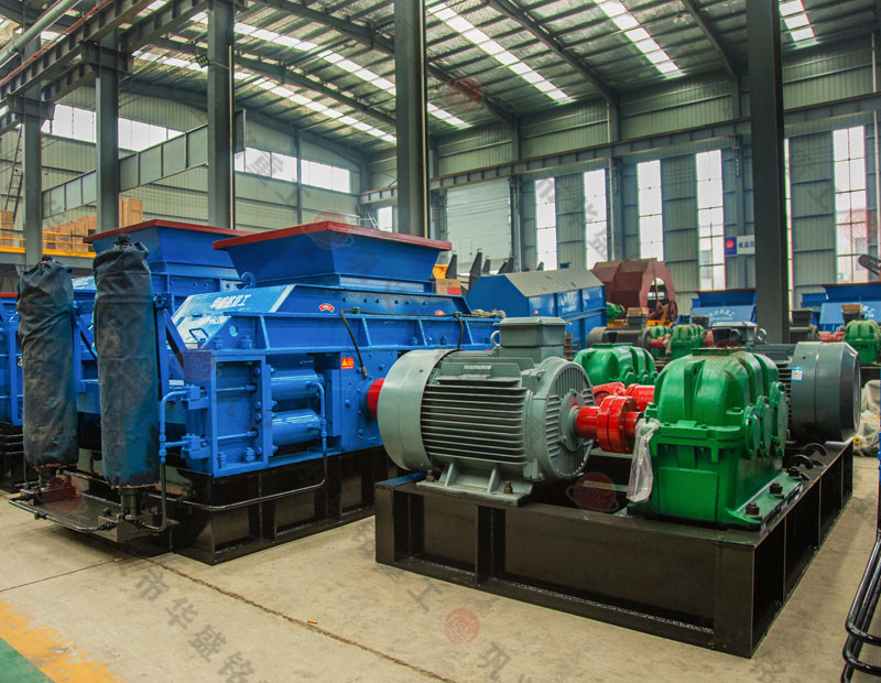 河卵石制砂就用對(duì)輥制砂機(jī)，1012對(duì)輥制砂機(jī)多少錢(qián)一臺(tái)